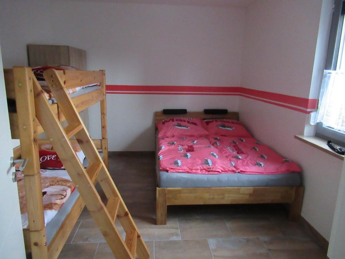 Weco Ferienwohnungen Zirndorf Ngoại thất bức ảnh